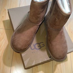 UGG Classic Boot